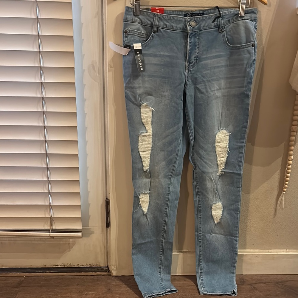 Fashion Nova Light Blue Distressed Women's Jeans